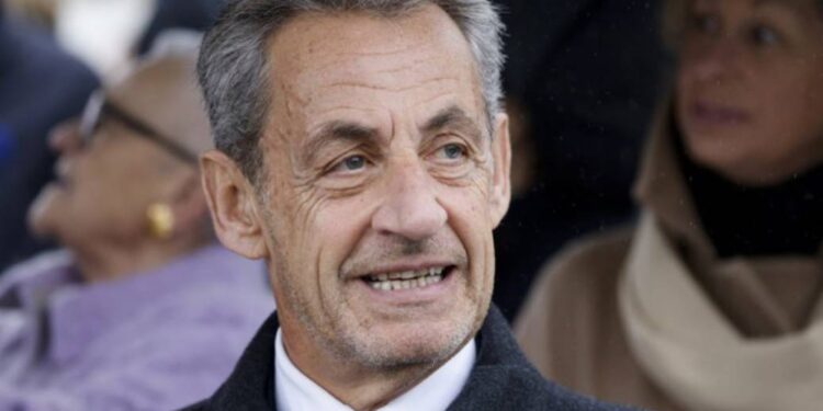 Paryski sąd uznał Nicolasa Sarkozy’ego za winnego zmowy dotyczącej libijskiego finansowania kampanii i skazał go na pięć lat więzienia. To już trzeci wyrok dla byłego prezydenta.