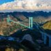 Huajiang Grand Canyon Bridge w Chinach stał się najwyższym mostem na świecie — 625 m nad rzeką Beipan. Obiekt w Guizhou otwarto po trzech latach budowy.