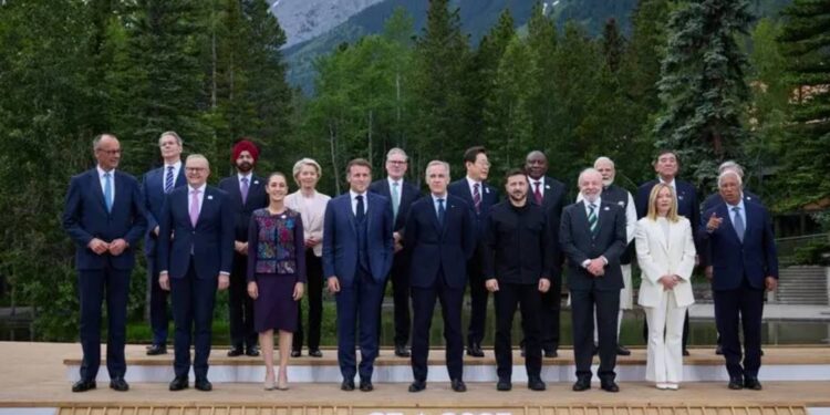 1 października G7 rozpatrzy mechanizm wykorzystania zamrożonych rosyjskich rezerw na rzecz Ukrainy. Kluczowe aktywa — 229 mld euro w Euroclear.