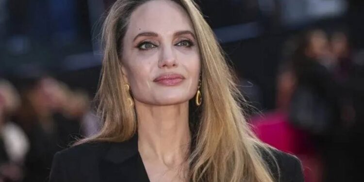 Angelina Jolie na festiwalu w San Sebastián stwierdziła, że nie rozpoznaje już USA, nazywając obecny czas niebezpiecznym dla wolności i samowyrazu.
