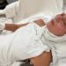 Bella Hadid została hospitalizowana z powodu zaostrzenia choroby z Lyme. Matka modelki, Yolanda, podzieliła się zdjęciami i zwróciła się do córki słowami wsparcia.