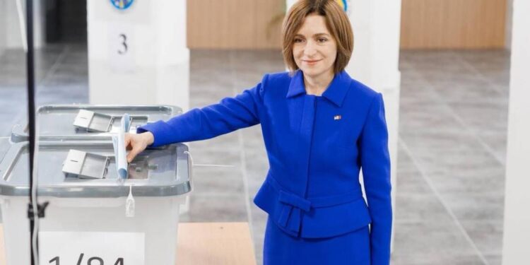 Partia Mai Sandu wygrała wybory parlamentarne w Mołdawii z wynikiem 50,1%, utworzy większość i będzie kontynuować kurs na integrację z UE.