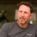 Larry Ellison wyprzedził Elona Muska i został najbogatszym człowiekiem na świecie z majątkiem 393 mld dolarów po wzroście akcji Oracle.