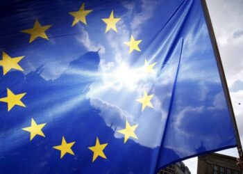 56% obywateli UE popiera rozszerzenie wspólnoty. Największe poparcie w Danii i Szwecji, gdzie prawie 80% mieszkańców jest "za".