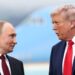 Putin nasila ataki na Ukrainę, licząc na pasywność Trumpa. Kreml dąży do zmuszenia Kijowa do ustępstw, podczas gdy USA przerzucają presję na UE.