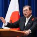 Premier Japonii Shigeru Ishiba ogłosił rezygnację po porozumieniu z USA w sprawie ceł. Kto może objąć urząd — najważniejsze szczegóły.