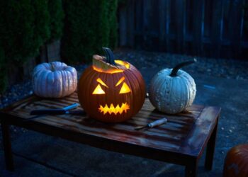 Halloween w Polsce 2025 roku: jak święto wpisało się w kulturę, jakie tradycje się przyjęły i jak Polacy spędzają 31 października.