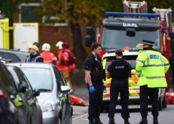 Atak w pobliżu synagogi w Manchesterze: cztery osoby zostały ranne, napastnik zatrzymany. Policja prowadzi śledztwo w sprawie ataku terrorystycznego, zdarzenie miało miejsce w Jom Kippur.
