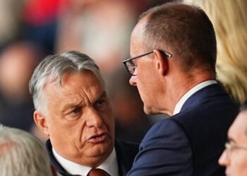 Merz i Orbán pokłócili się na szczycie UE w Kopenhadze: niemiecki kanclerz oskarżył węgierskiego premiera o zerwanie negocjacji dotyczących bezpieczeństwa i Ukrainy.