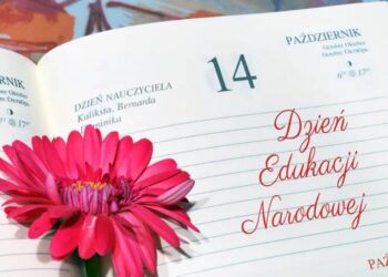 14 października w Polsce obchodzony jest Narodowy Dzień Edukacji – święto, które upamiętnia nauczycieli i podkreśla znaczenie edukacji w życiu narodu.