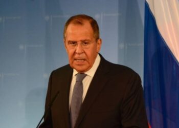 Ławrow oskarżył Polskę o gotowość do aktów terrorystycznych po wypowiedziach Sikorskiego o możliwym przymusowym lądowaniu samolotu Putina podczas przelotu przez polską przestrzeń powietrzną.