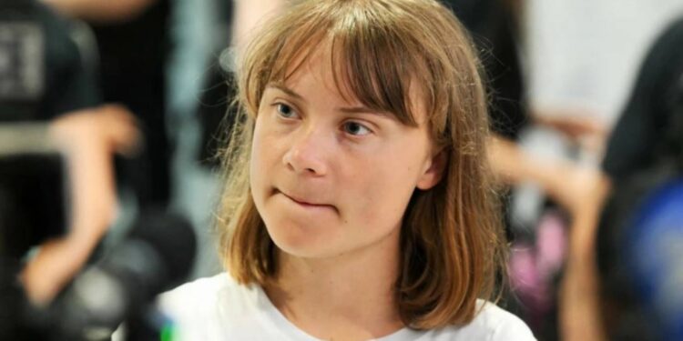 Izraelska flota zatrzymała flotyllę statków humanitarnych z Gretą Thunberg na pokładzie, która zmierzała do Strefy Gazy. Część jednostek kontynuuje rejs.