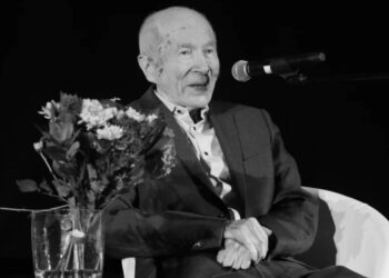 Piotr Wierzbicki, polski dziennikarz i pisarz, założyciel „Gazety Polskiej”, zmarł w wieku 90 lat. Autor książek, esejów i badań muzycznych.