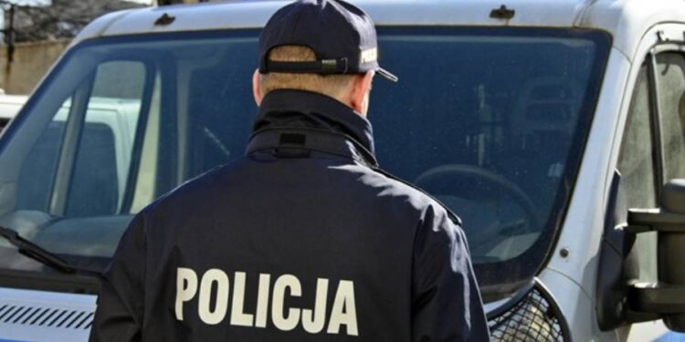 Polska policja poinformowała o siedmiu kontrabandowych balonach meteorologicznych z Białorusi i wezwała do niepodchodzenia do nich i dzwonienia pod 112.