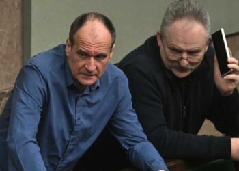 Marek Jakubiak został wykluczony z koła „Demokracja Bezpośrednia”. Poseł uzyskał status niezrzeszonego i mówi, że decyzja była dla niego zaskoczeniem.