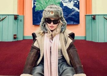 Madonna opublikowała zdjęcia z podróży do Wielkiej Brytanii, na których ma na sobie czapkę z godłem ZSRR. Fotografie wywołały ostrą reakcję użytkowników mediów społecznościowych.