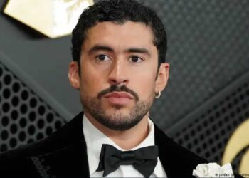 Bad Bunny otrzymał Grammy 2026 za najlepszy album roku Debi Tirar Mas Fotos. Kendrick Lamar został najbardziej utytułowanym raperem w historii nagrody.