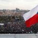 W Pradze na antyrządowy wiec wyszło nawet 250 tysięcy osób. Protestujący выступили przeciwko zmianom w mediach, polityce rządu oraz ustawie dotyczącej organizacji pozarządowych.