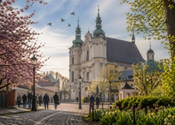 Dowiedz się, jakie święta, wydarzenia kościelne, daty międzynarodowe, ludowe przysłowia i tradycyjne zakazy przypadają na 24 kwietnia 2026 roku w Polsce.