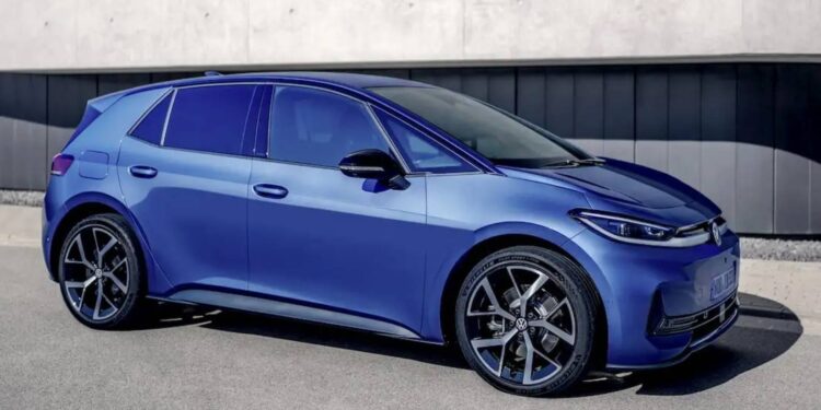 Volkswagen zaprezentował ID.3 Neo z fizycznymi przyciskami, zasięgiem do 630 km, trzema akumulatorami, nowym wnętrzem i startem sprzedaży w Europie w lipcu.