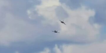 Podczas pokazów lotniczych w Idaho w USA zderzyły się dwa samoloty EA-18G Growler. Czterej członkowie załóg katapultowali się i są w stabilnym stanie.