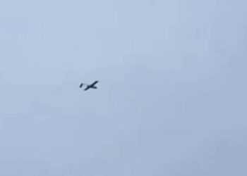 Na Łotwie nieznany dron, który naruszył przestrzeń powietrzną od strony Rosji, uderzył w pusty zbiornik na ropę w mieście Rzeżyca.