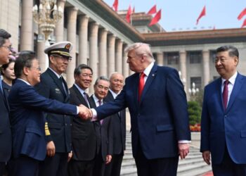 Po rozmowach z Xi Jinpingiem Trump oświadczył, że USA nie popierają niepodległości Tajwanu, ale utrzymują politykę wsparcia dla Tajpej.